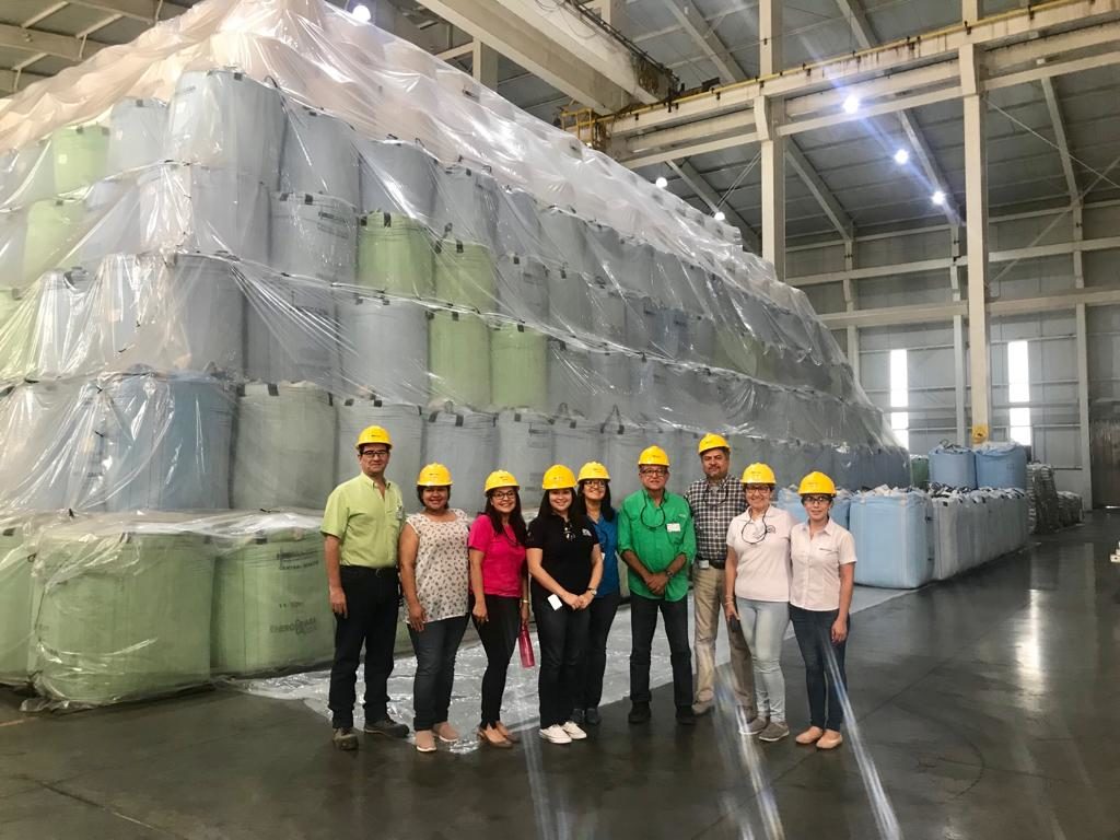 Comité en las instalaciones de Central Izalco